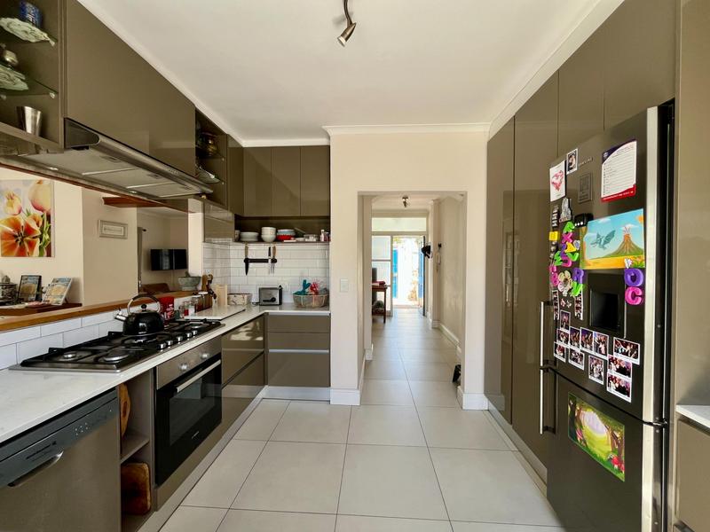 3 Bedroom Property for Sale in Hout Bay Western Cape